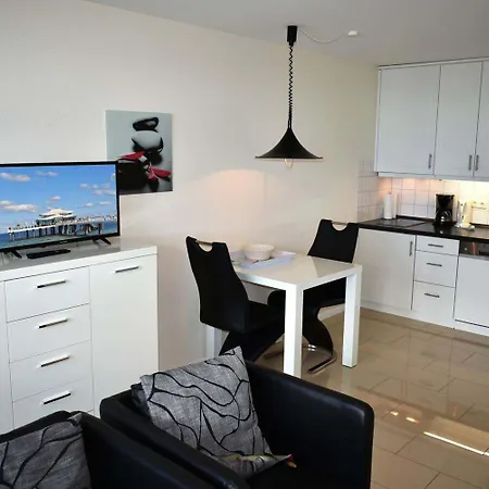 Appartement Strandhotel Nr 14 Meerblick 3*